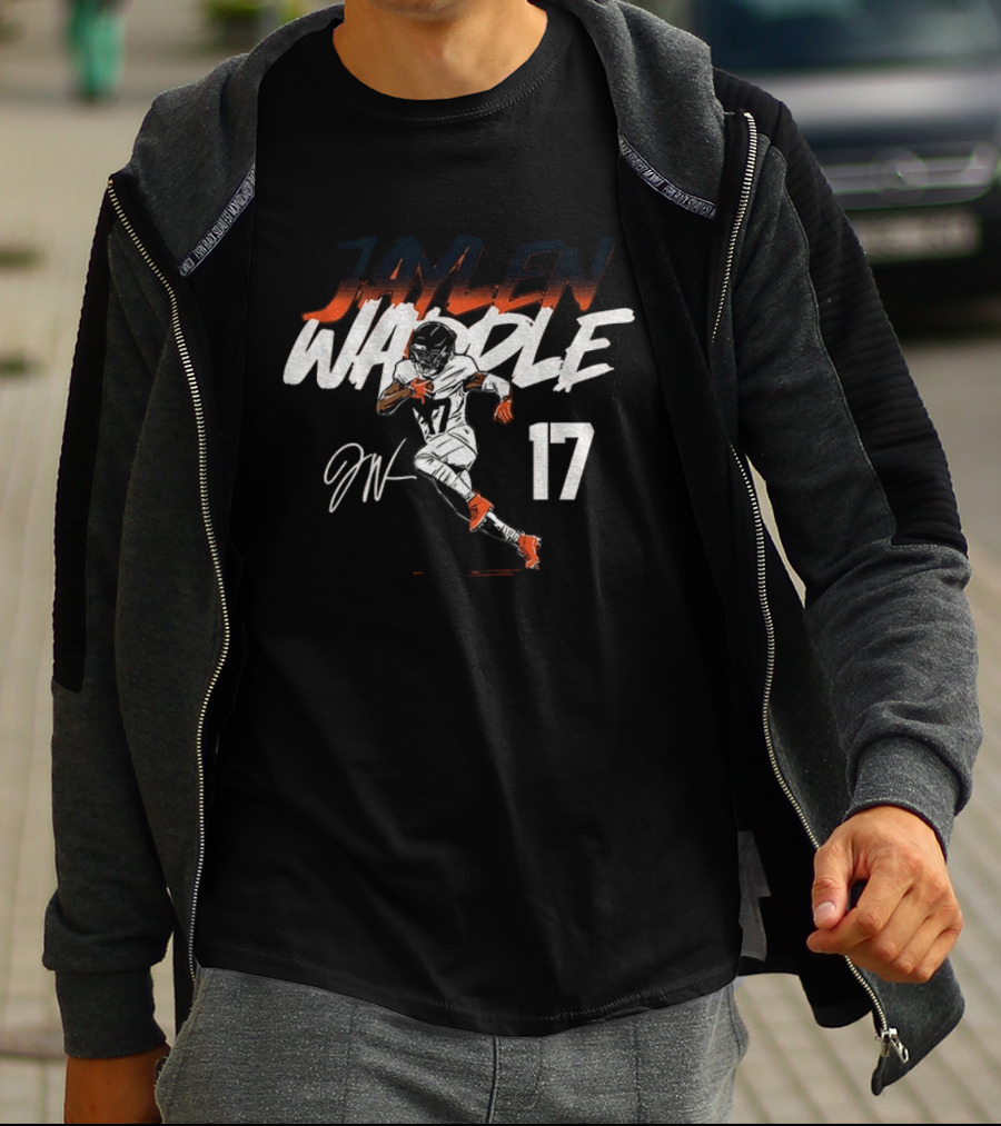 Miami Dolphins Jaylen Waddle 17 Signature Football T-Shirt