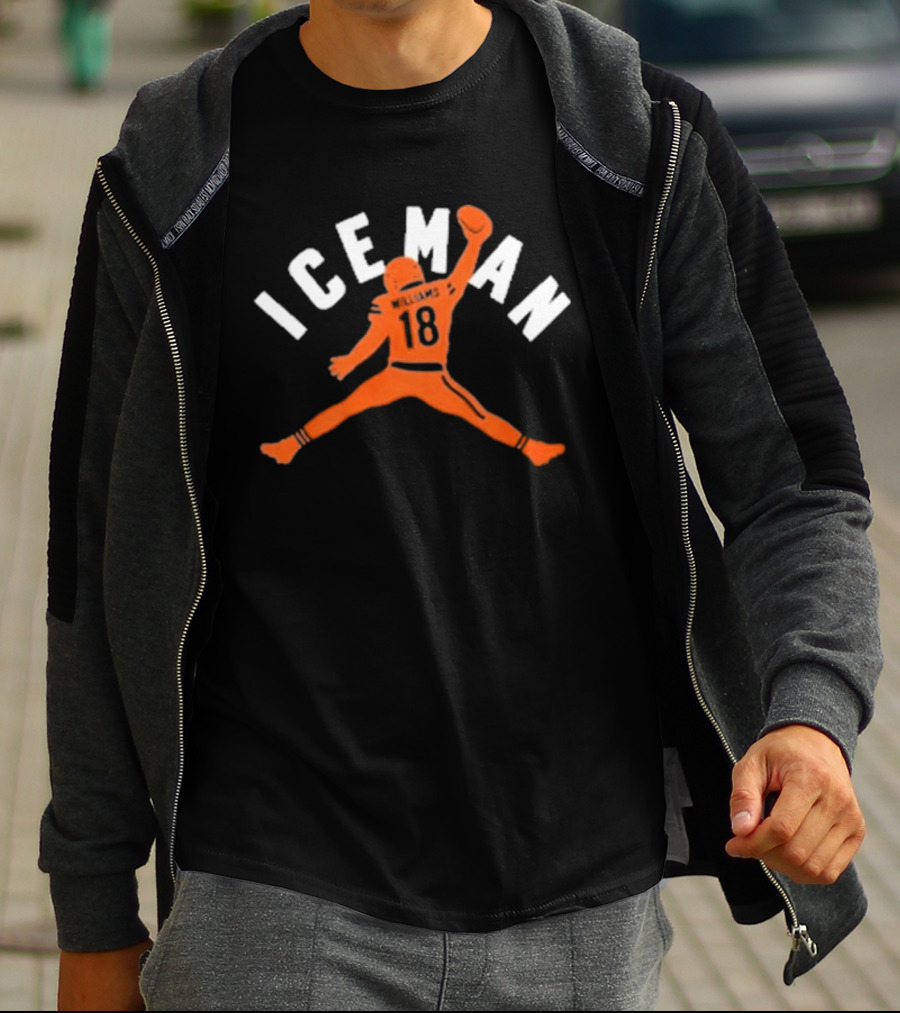 Caleb Williams Jump Iceman Chicago Football 18 T-Shirt