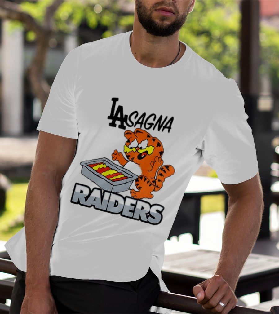 LA Lasagna Raiders Orange Cat Eating Lasagna Sports Rivalry T-Shirt