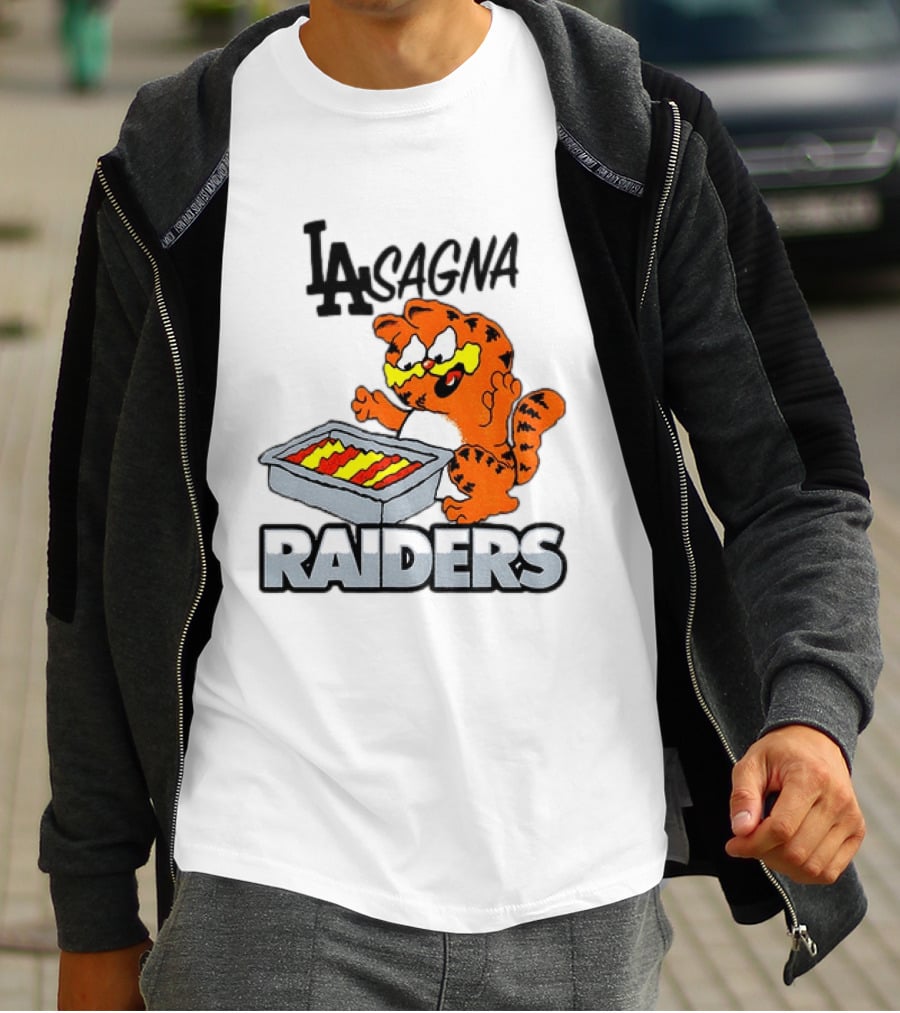 LA Lasagna Raiders Orange Cat Eating Lasagna Sports Rivalry T-Shirt