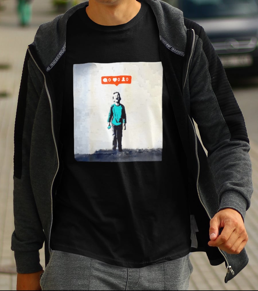 Boy With Zero Social Media Notifications And Screaming Expression T-Shirt