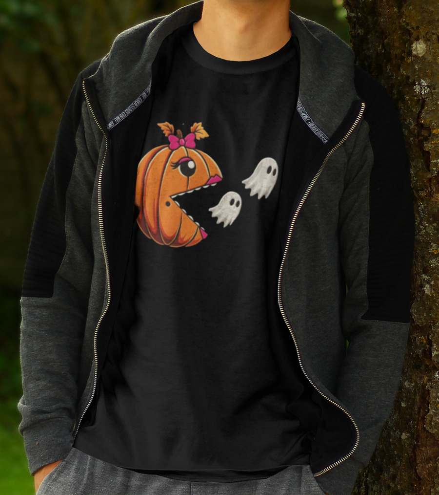 Ms Pac Man Pumpkin Shape Halloween Ghosts T-Shirt