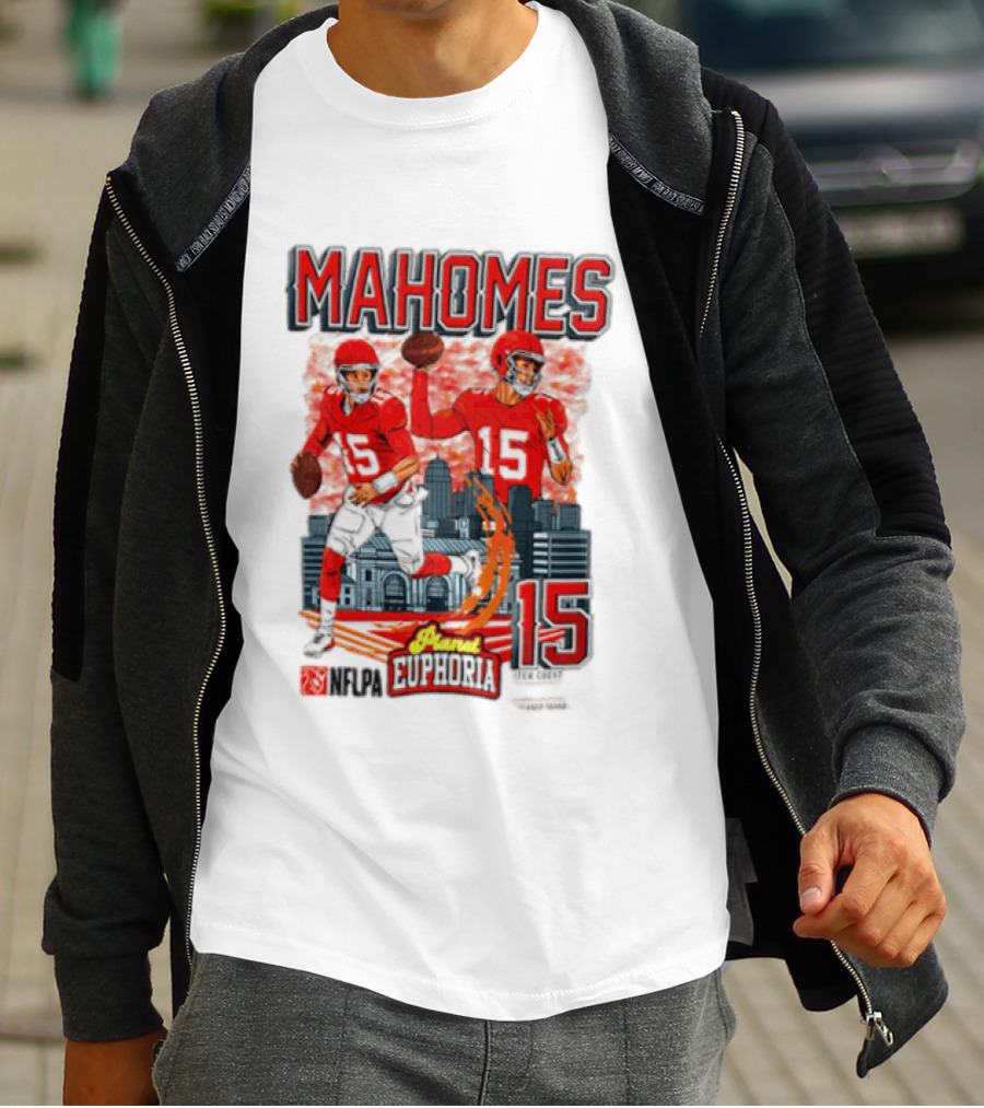 Mahomes Kansas City Chiefs Quarterback Euphoria 15 Skyline NFL Players T-Shirt