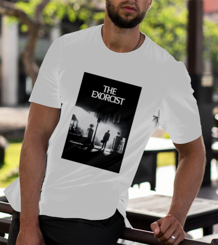 The Exorcist Iconic Horror Movie Walking Man Shadow Scene T-Shirt
