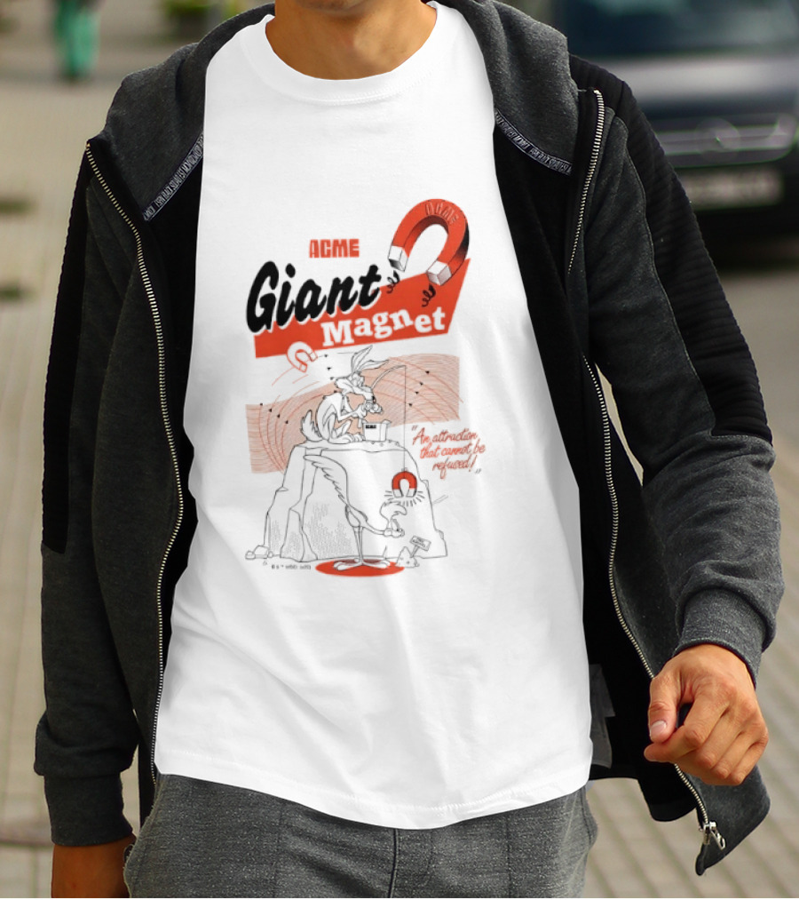 ACME Giant Magnet Wile E Coyote Road Runner Stimulation Speed T-Shirt