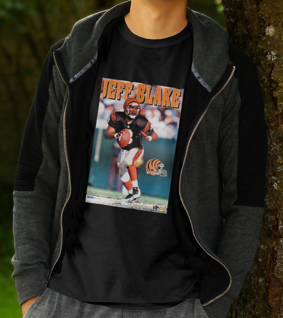 Cincinnati Bengals Jeff Blake Quarterback Action NFL Football T-Shirt