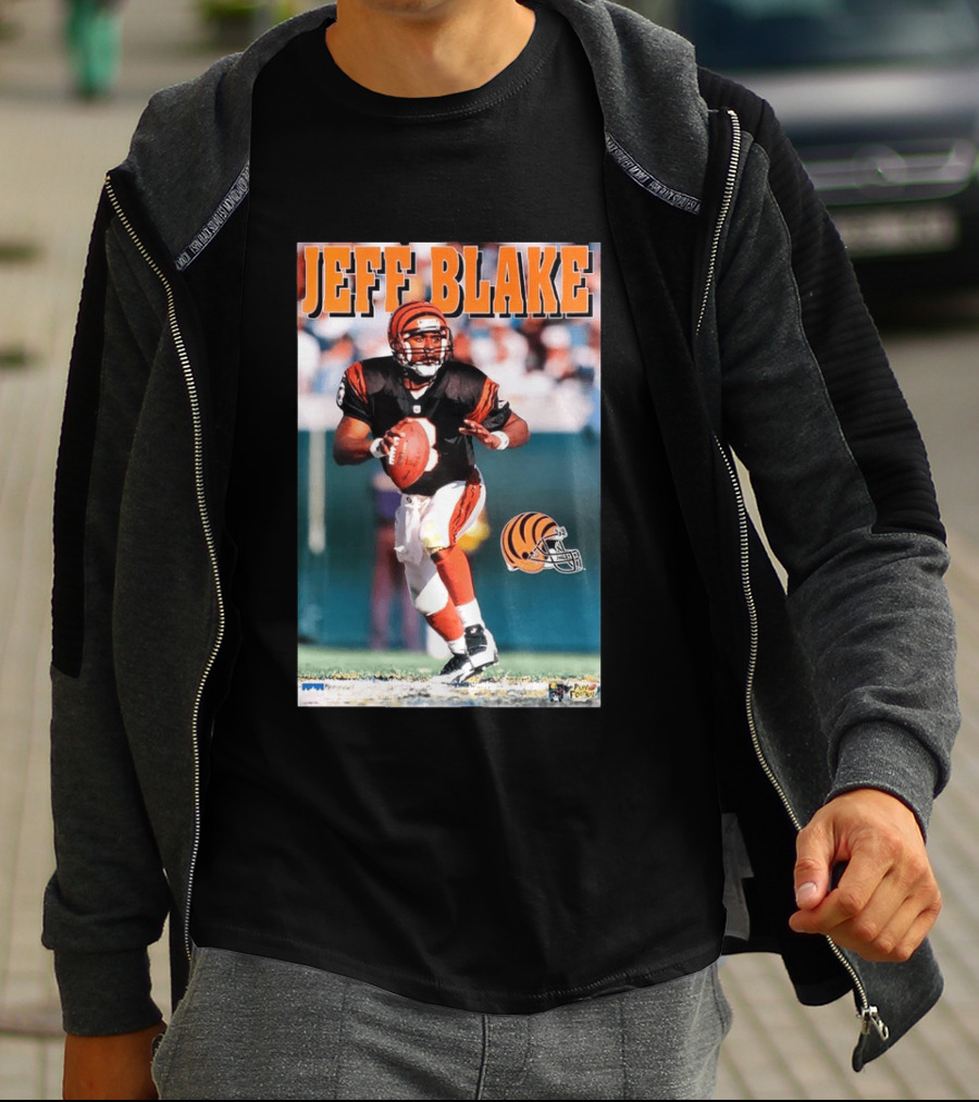 Cincinnati Bengals Jeff Blake Quarterback Action NFL Football T-Shirt