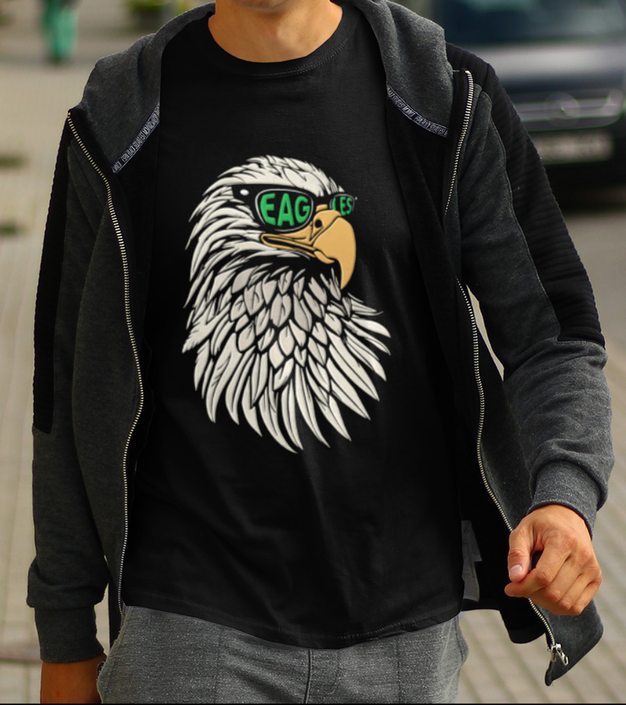 Philadelphia Eagles Bald Eagle Head With Sunglasses T-Shirt