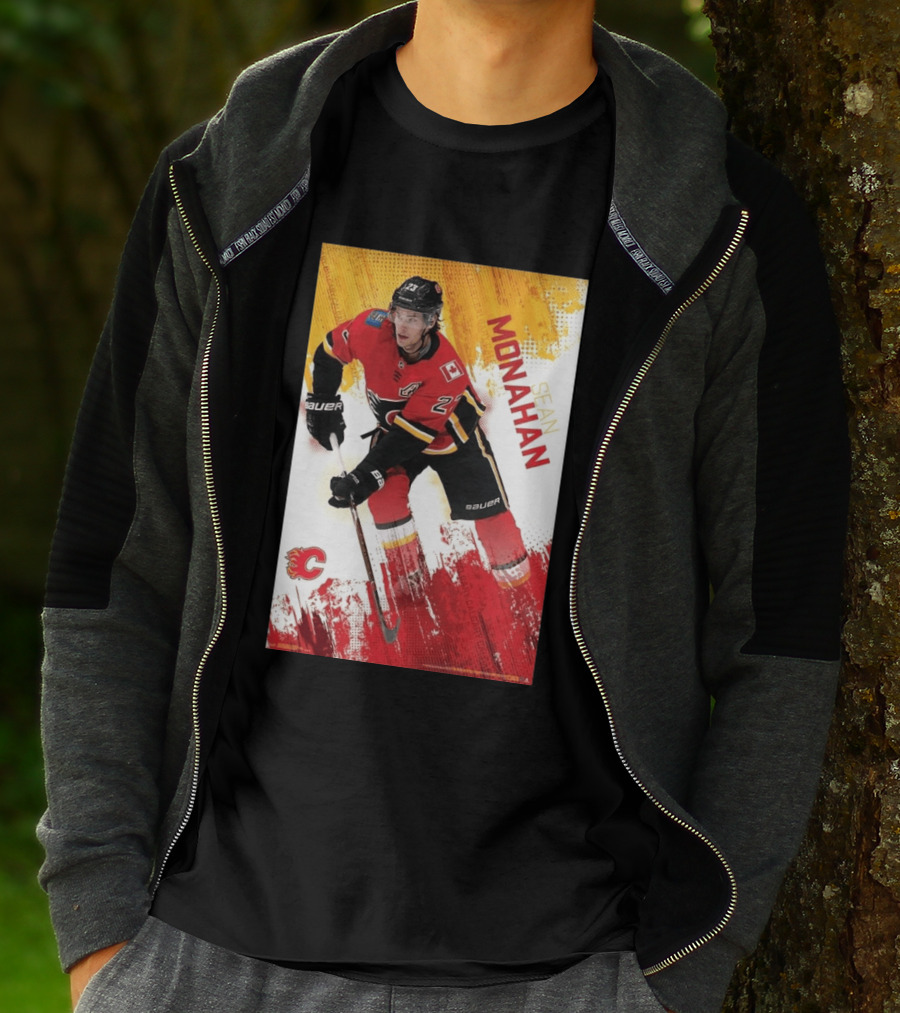Sean Monahan Calgary Flames NHL Hockey Action T-Shirt