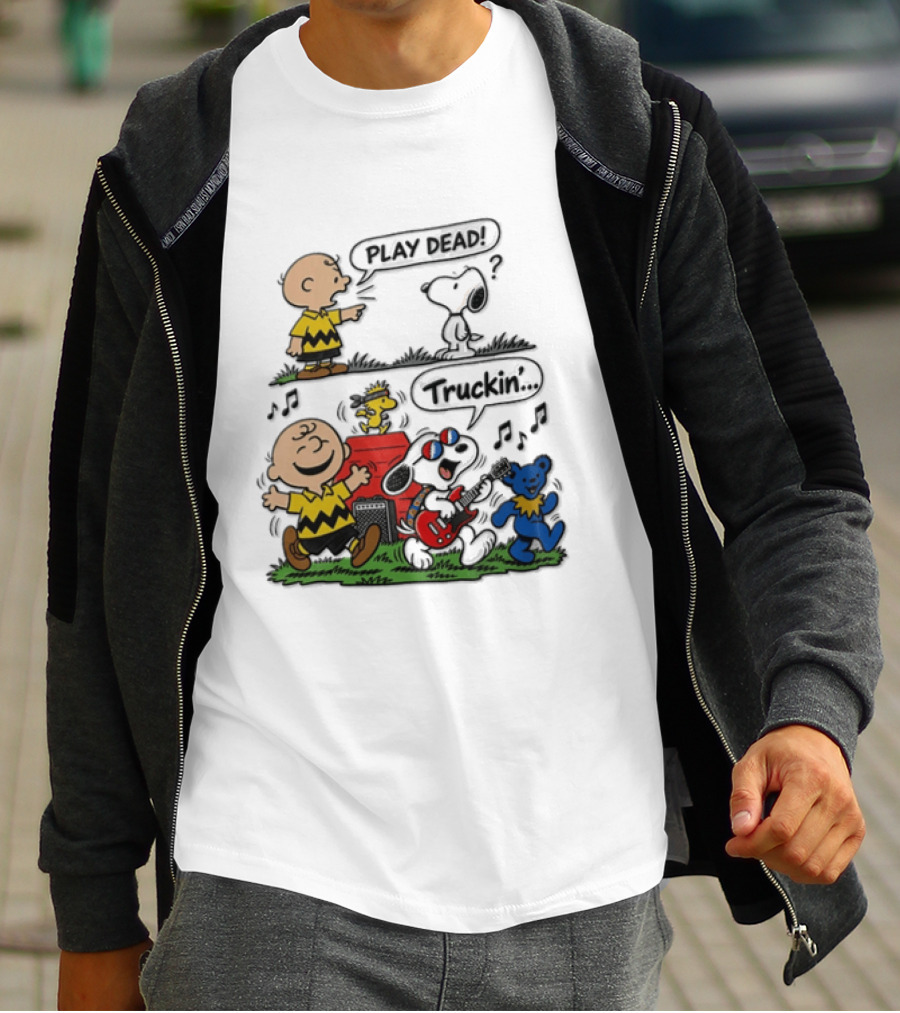 Charlie Brown Snoopy Grateful Dead Play Dead Truckin Dancing Characters T-Shirt
