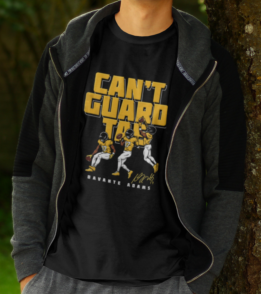 Can't Guard Tae 17 Davante Adams NFLPA Football Player Catching Throwing Ball T-Shirt