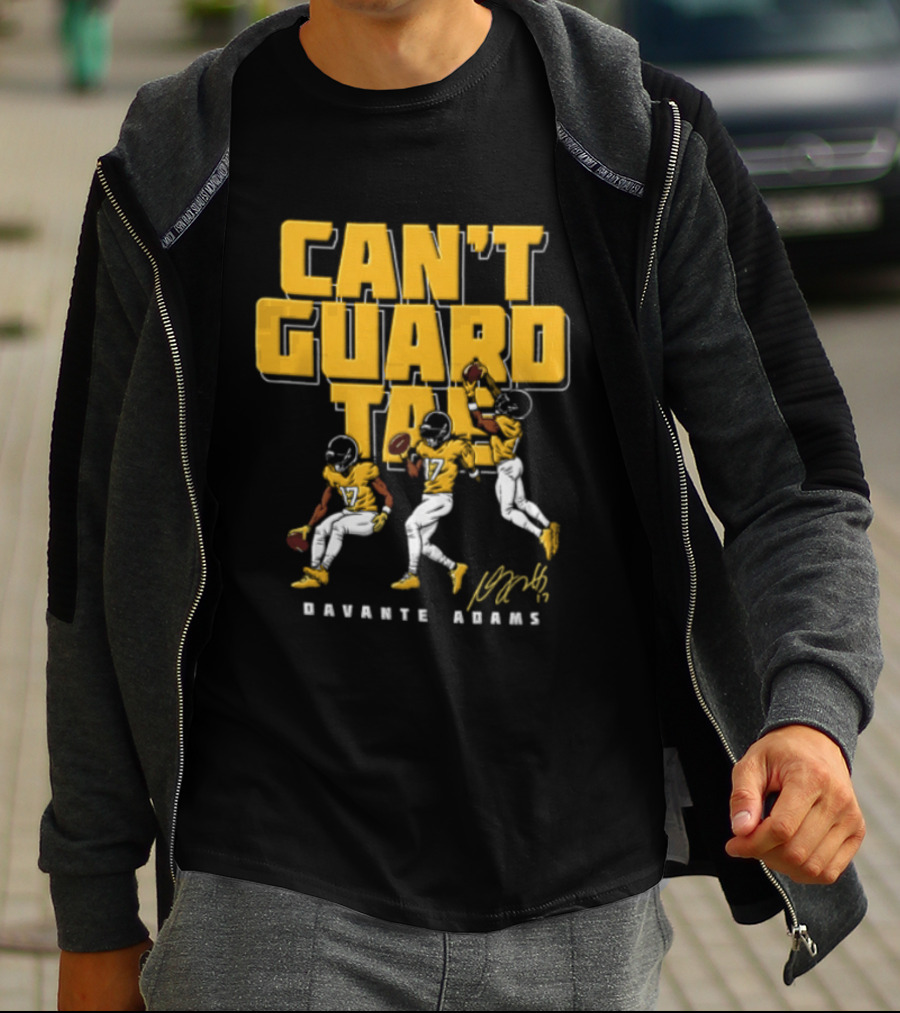 Can't Guard Tae 17 Davante Adams NFLPA Football Player Catching Throwing Ball T-Shirt