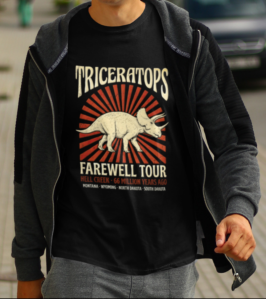 Triceratops Farewell Tour Hell Creek 66 Million Years Ago Wyoming Montana North Dakota South Dakota Sunburst T-Shirt