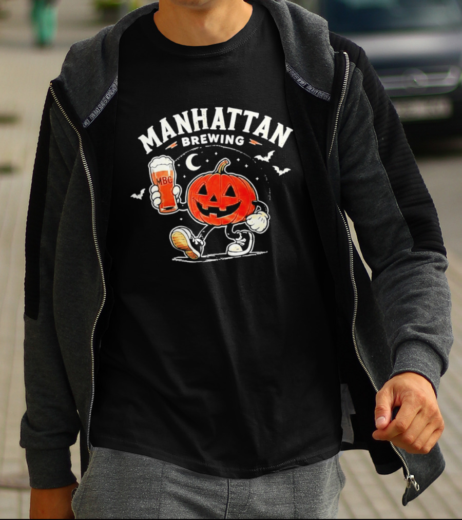 Manhattan Brewing Distressed Pumpkin Moon Walking Beer Halloween T-Shirt