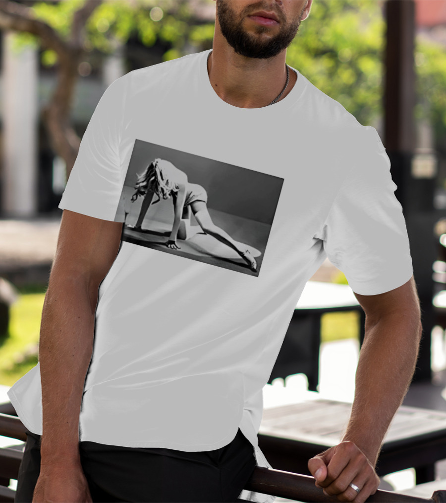 Marilyn Monroe Iconic Glamour Black And White Pose T-Shirt