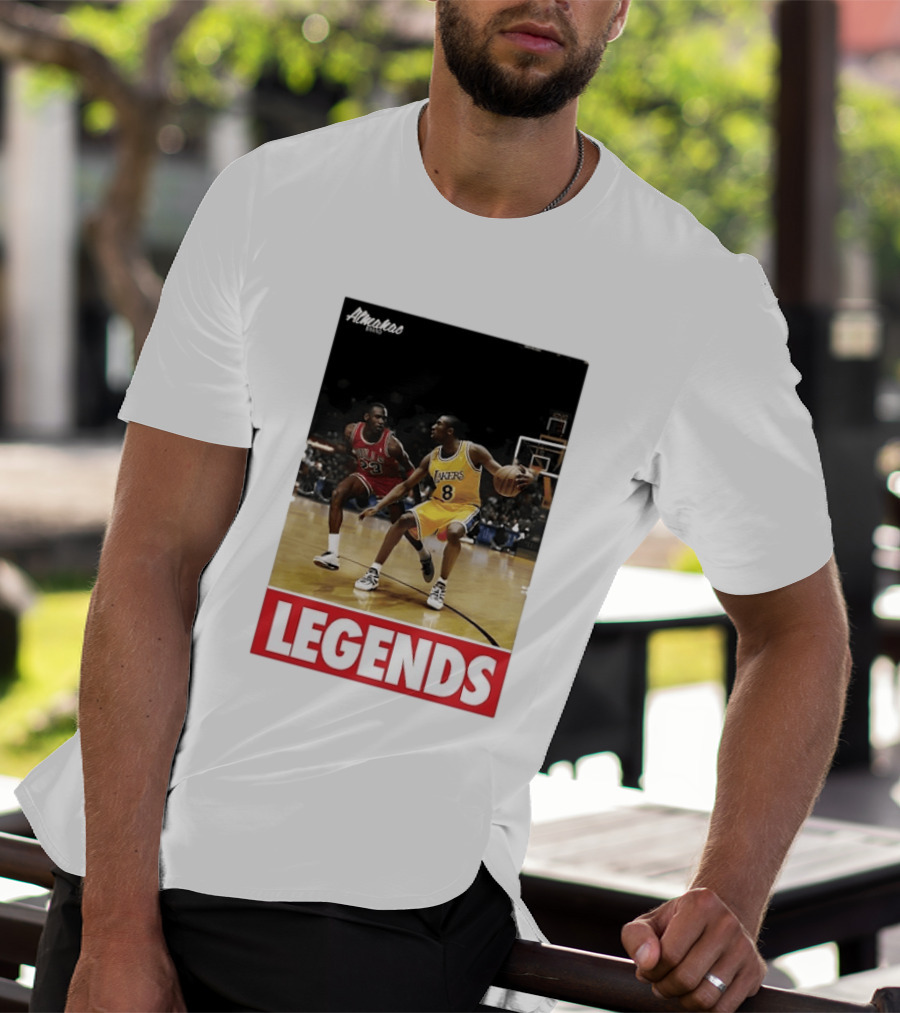 Michael Jordan Vs Kobe Bryant Legends Chicago Bulls Lakers T-Shirt