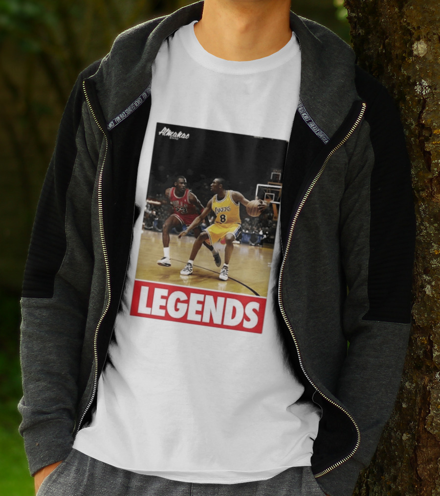 Michael Jordan Vs Kobe Bryant Legends Chicago Bulls Lakers T-Shirt
