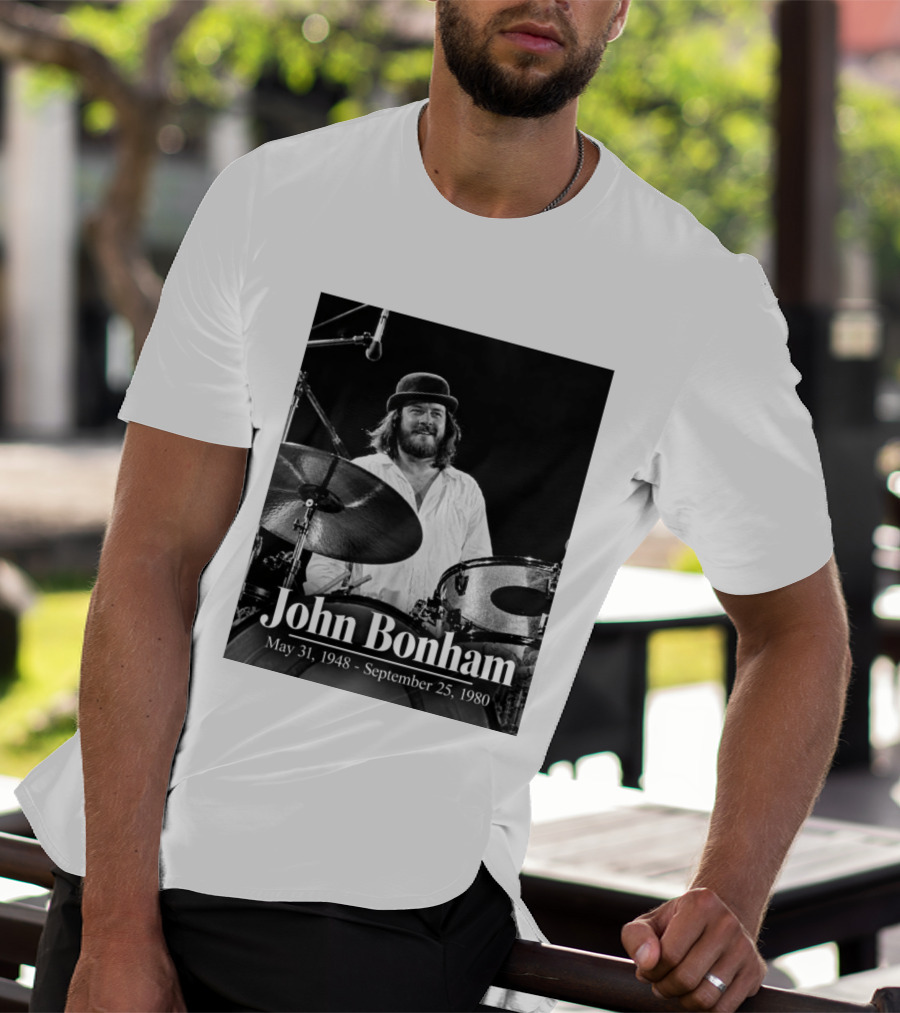 John Bonham May 31 1948 September 25 1980 Drummer Tribute Black And White Photo T-Shirt