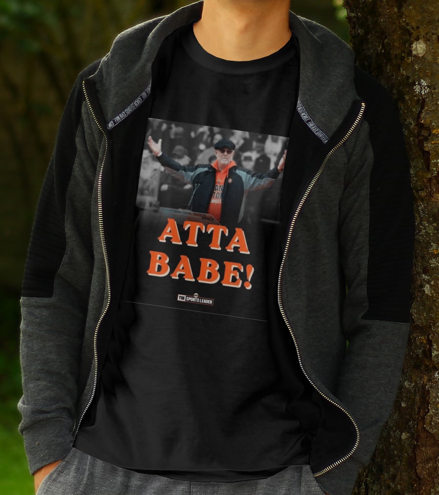 The Irreplaceable Atta Babe Kruk The Sports Leader T-Shirt