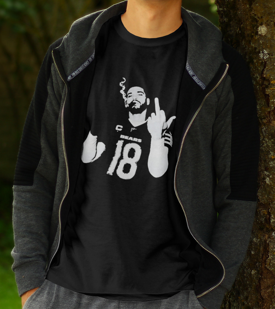 Chicago Bears 18 Player Cigar Beer Gesture Sports Fan T-Shirt
