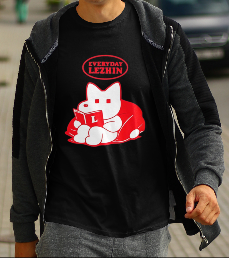Everyday Lezhin Reading Webtoon Relaxing Cartoon Character With Book T-Shirt