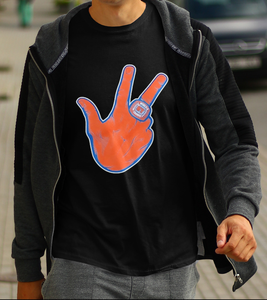 New York Knicks World Champs Victory Hand Sign With Ring NY Sports T-Shirt