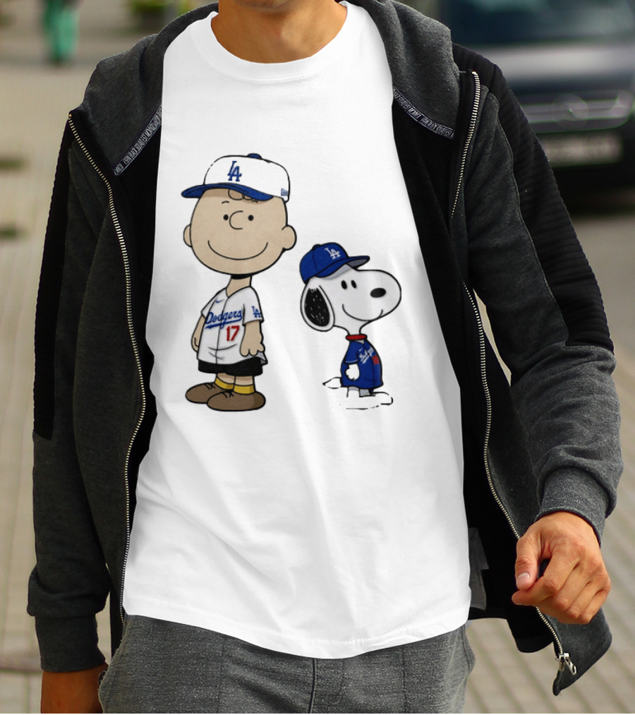 Charlie Brown Snoopy Los Angeles Dodgers MLB Baseball Peanuts Cartoon T-Shirt