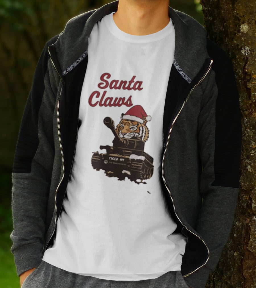 Santa Claws Tiger 131 Tank Museum Christmas T-Shirt
