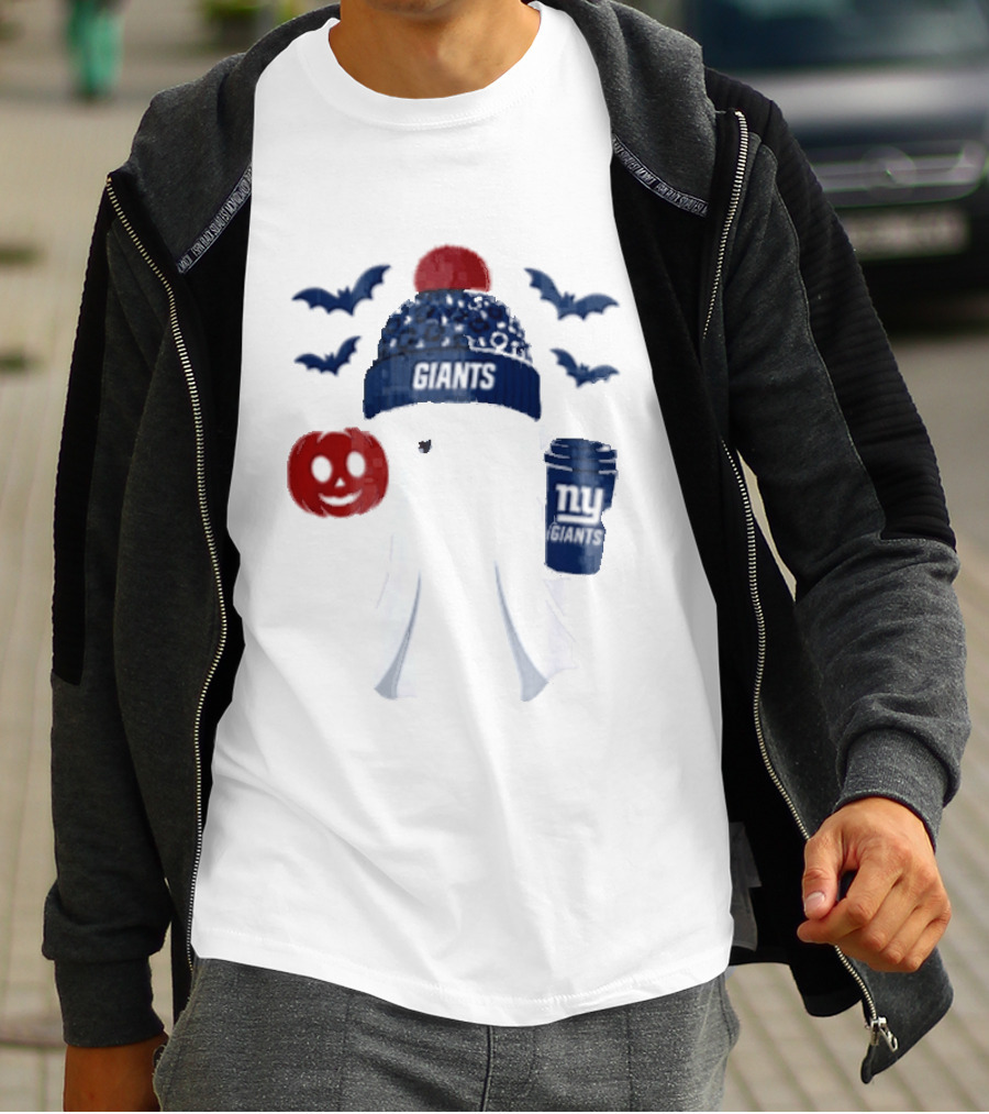 New York Giants Ghost Halloween Beanie With Pumpkin Coffee And Bats T-Shirt