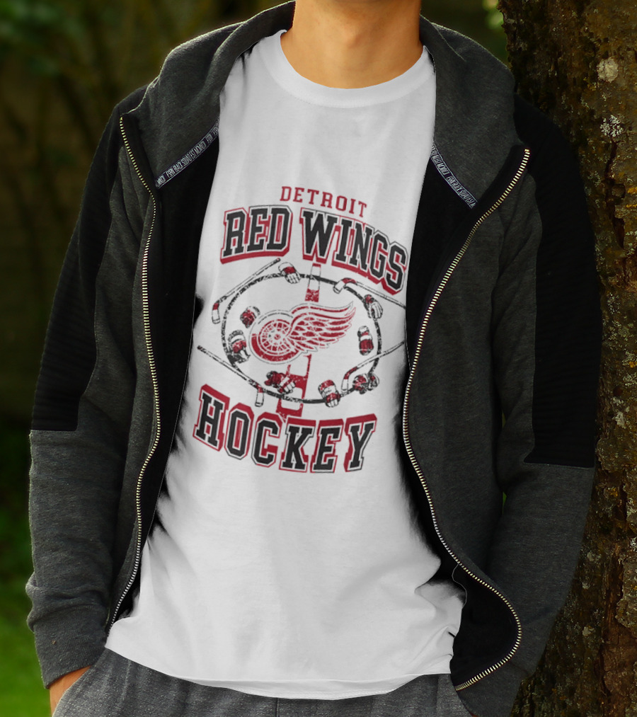 Detroit Red Wings Hockey Vintage Style Distressed Circle T-Shirt