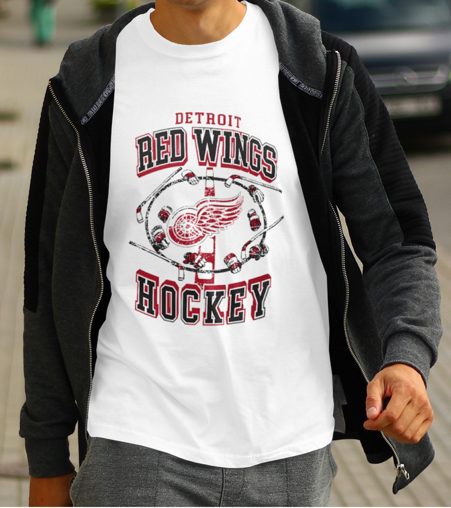 Detroit Red Wings Hockey Vintage Style Distressed Circle T-Shirt