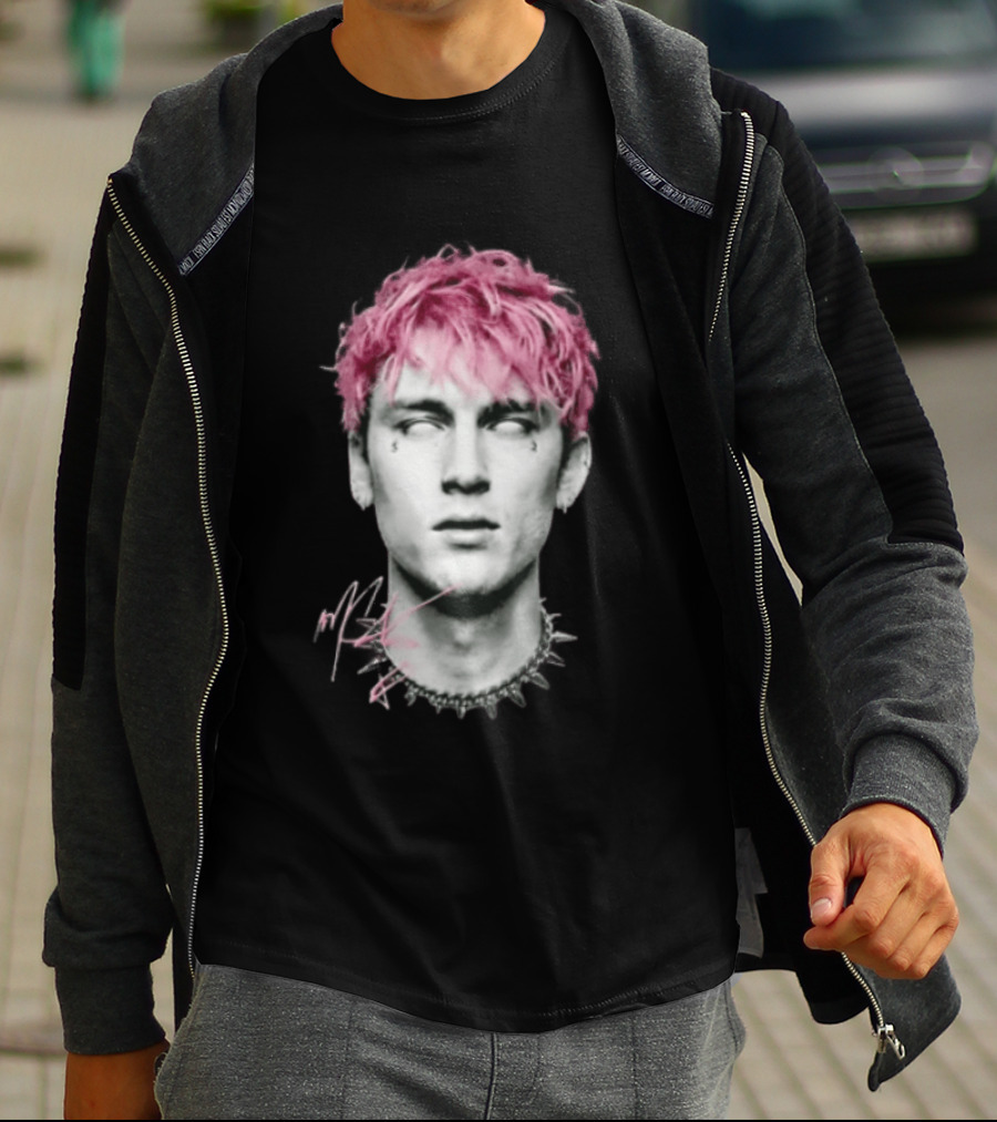 Machine Gun Kelly Pink Hair Spiked Choker Monochrome Signature T-Shirt