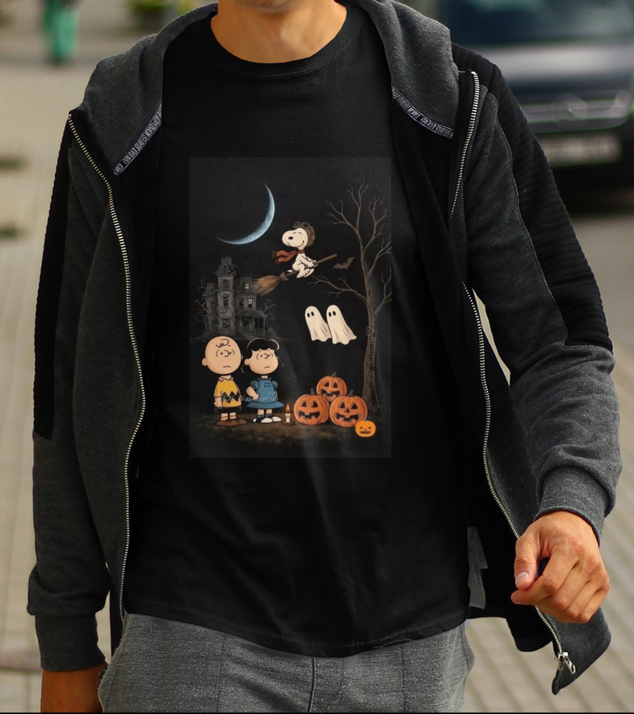 Charlie Brown Lucy And Snoopy Halloween Great Pumpkin Ghosts Haunted House T-Shirt