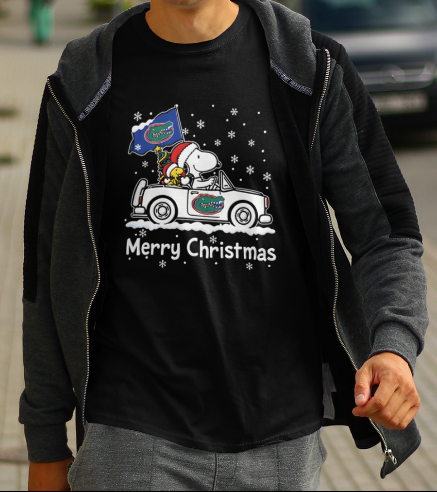 Florida Gators Snoopy Woodstock Driving Car Merry Christmas 2026 Snowflakes T-Shirt