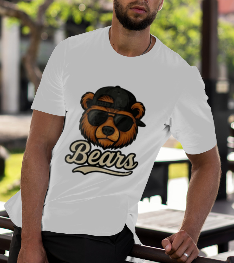 Chicago Bears Cool Bear In Sunglasses And Cap T-Shirt