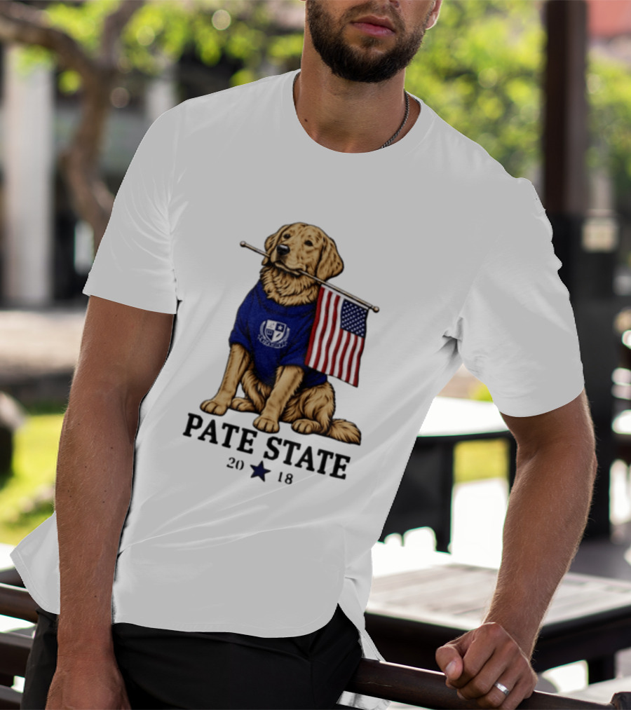 Pate State 2018 Golden Retriever American Flag T-Shirt
