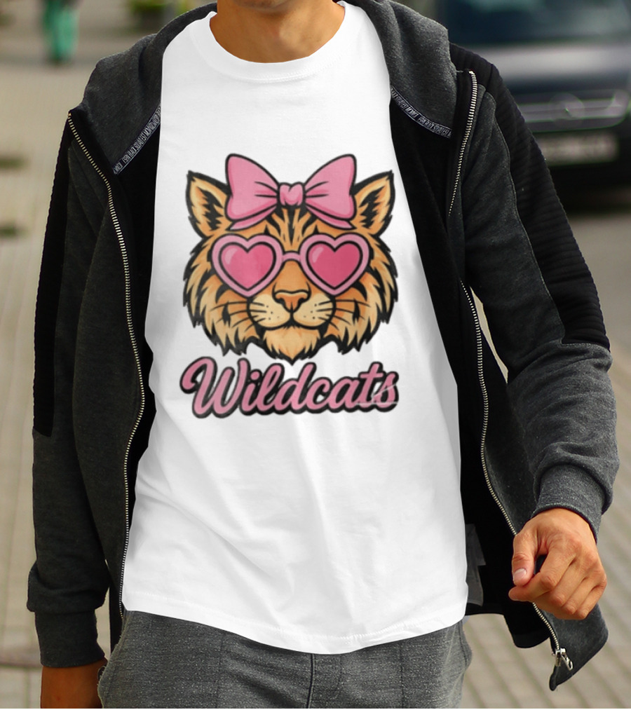 Wildcats Tiger Face Pink Bow Heart Glasses T-Shirt