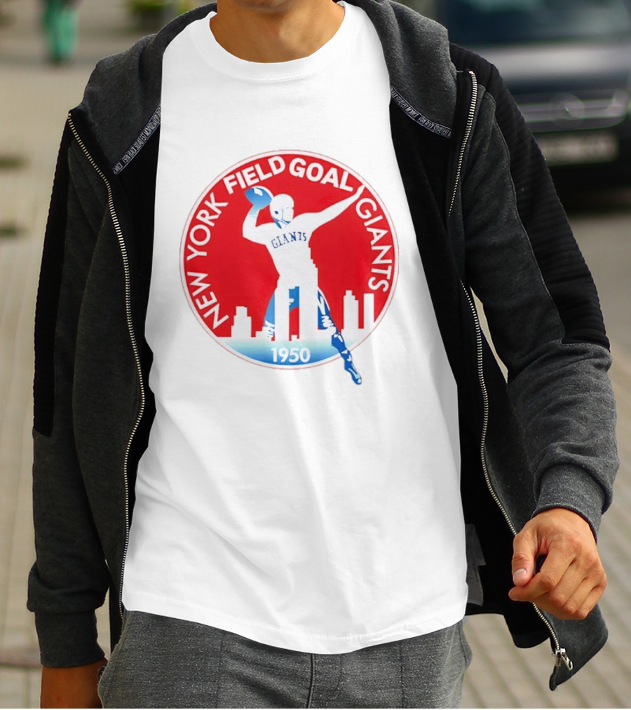 New York Field Goal Giants 1950 Football Red Skyline T-Shirt