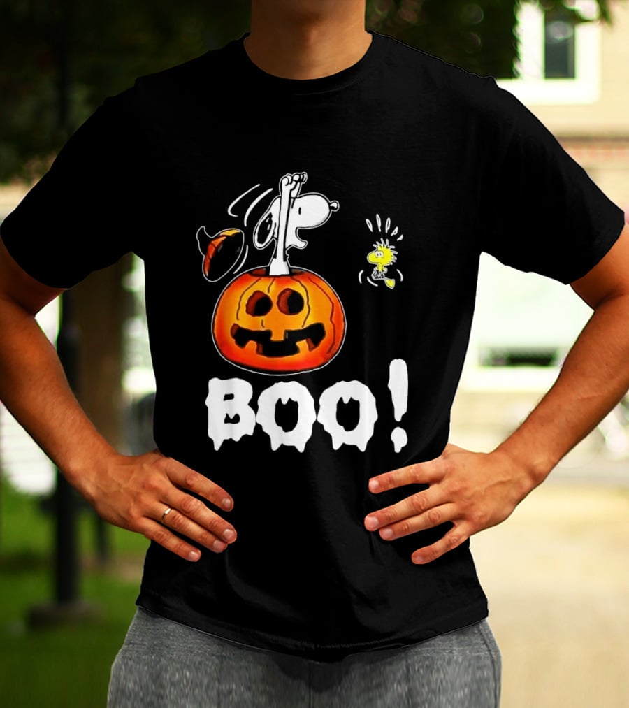 Snoopy Pumpkin Costume Woodstock Halloween BOO Peanuts T-Shirt