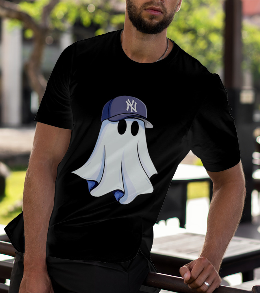 New York Yankees MLB Ghost Baseball Cap Halloween T-Shirt
