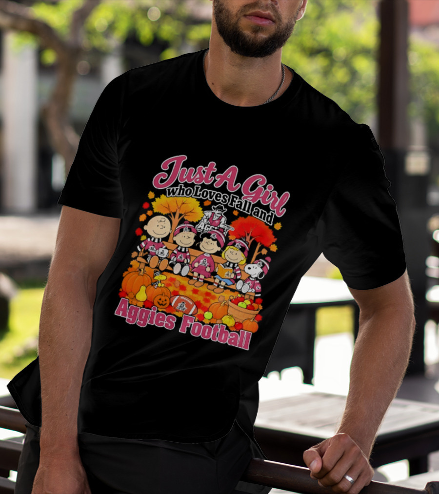 Just A Girl Who Loves Fall And Aggies Football With Charlie Brown And Snoopy T-Shirt