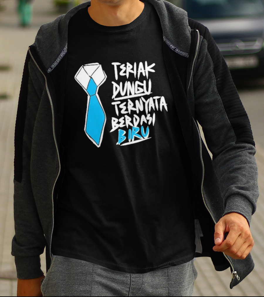 Teriak Dungu Ternyata Berdasi Biru Meme Indonesia T-Shirt
