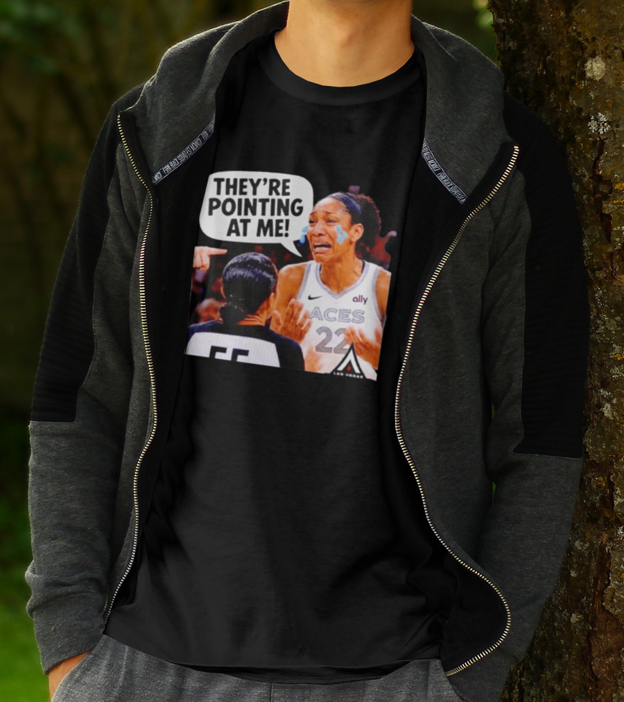 Las Vegas Aces No 22 They're Pointing At Me Meme T-Shirt