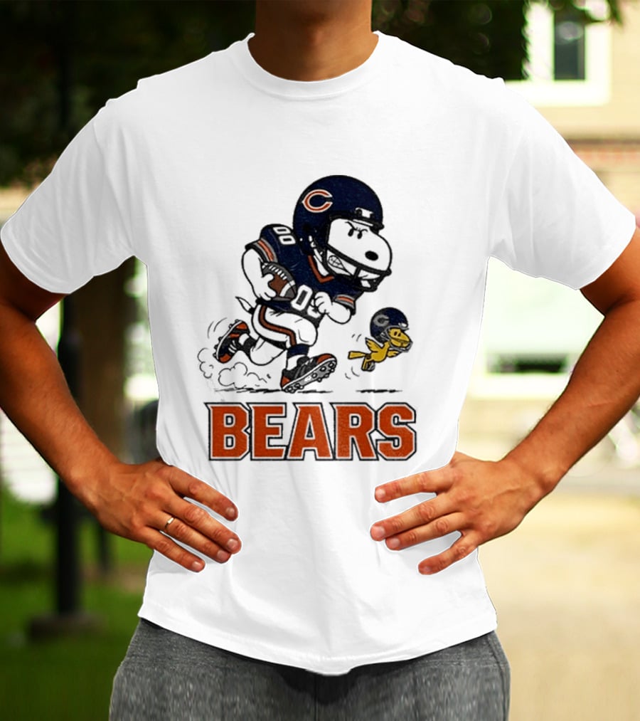 Chicago Bears Snoopy And Woodstock Football Team Fan T-Shirt