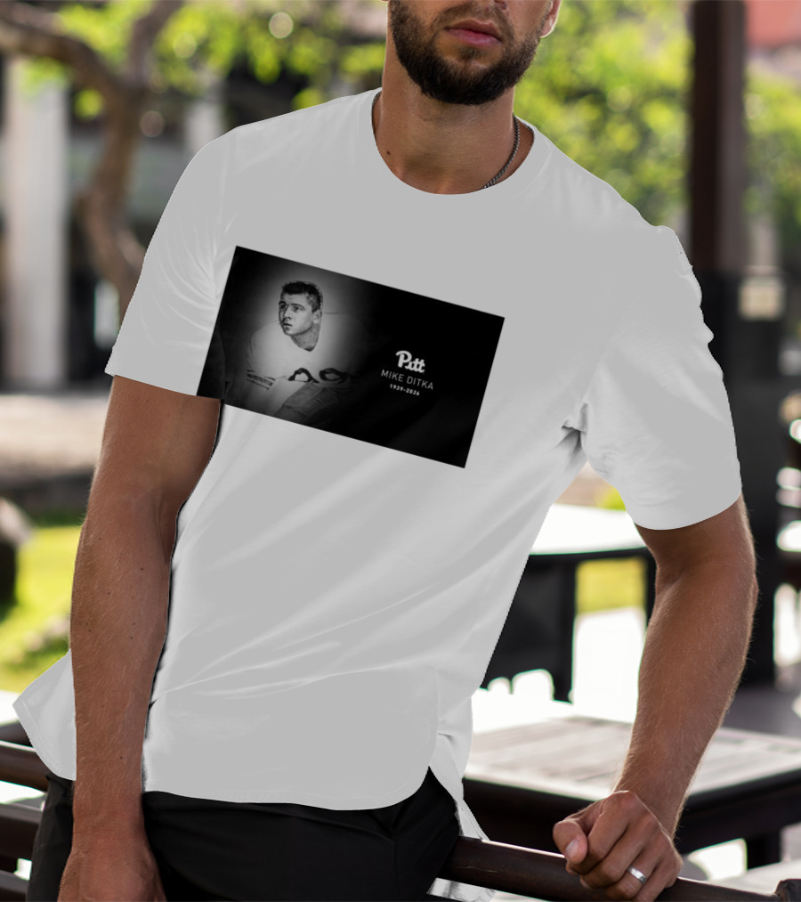 Pitt Remembers Football Icon Mike Ditka 1939 2026 T-Shirt