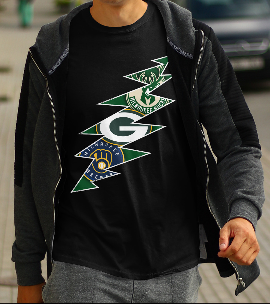 Green Bay Packers Milwaukee Brewers Milwaukee Bucks Grateful Dead Lightning Bolt T-Shirt