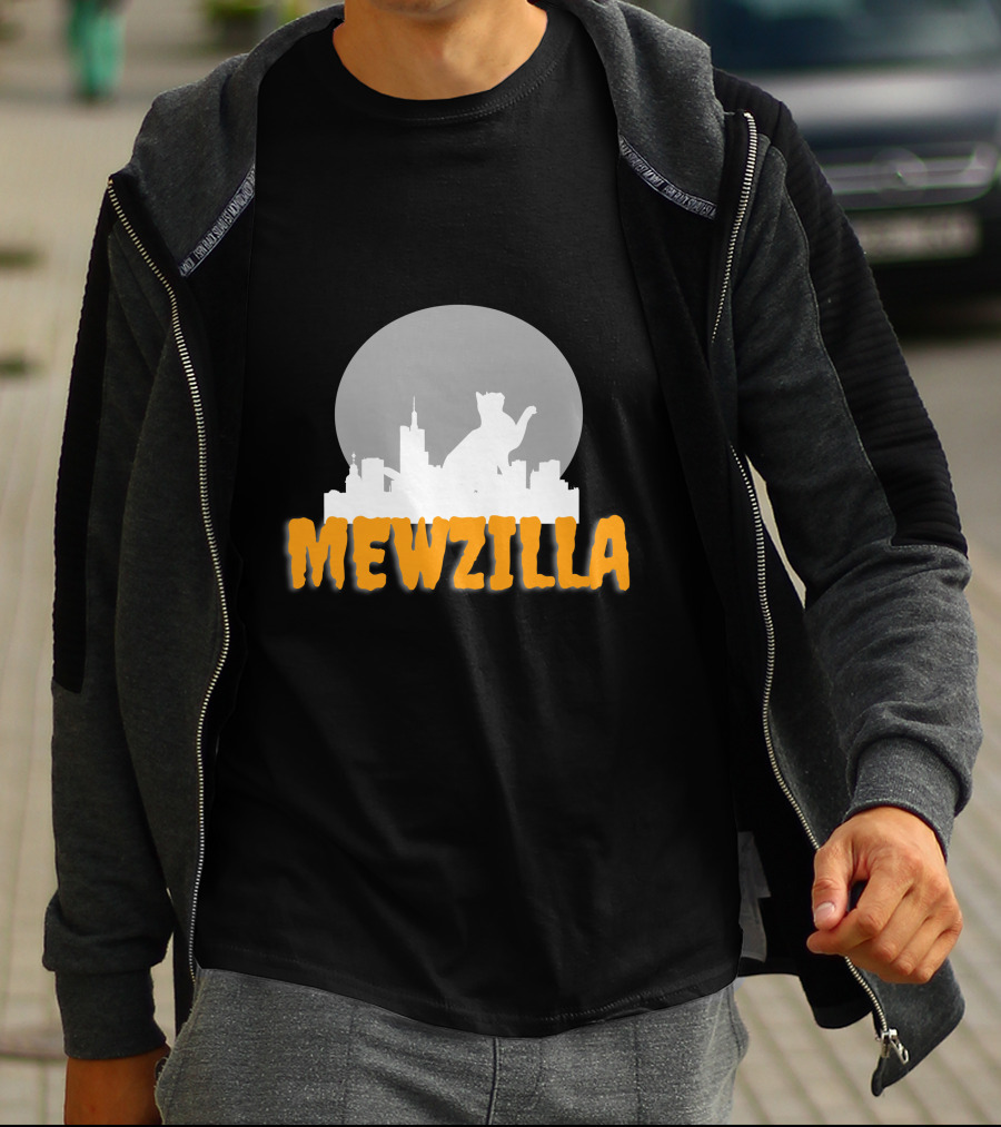 Mewzilla Cat Silhouette Over City Skyline Full Moon T-Shirt