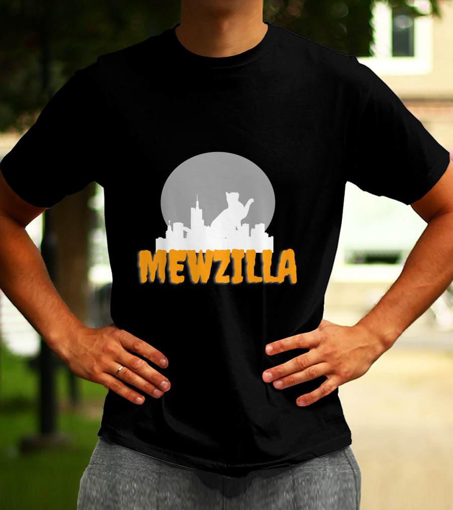 Mewzilla Cat Silhouette Over City Skyline Full Moon T-Shirt