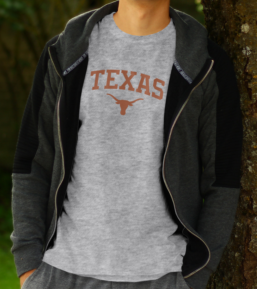 Texas Longhorns Iconic Bull T-Shirt