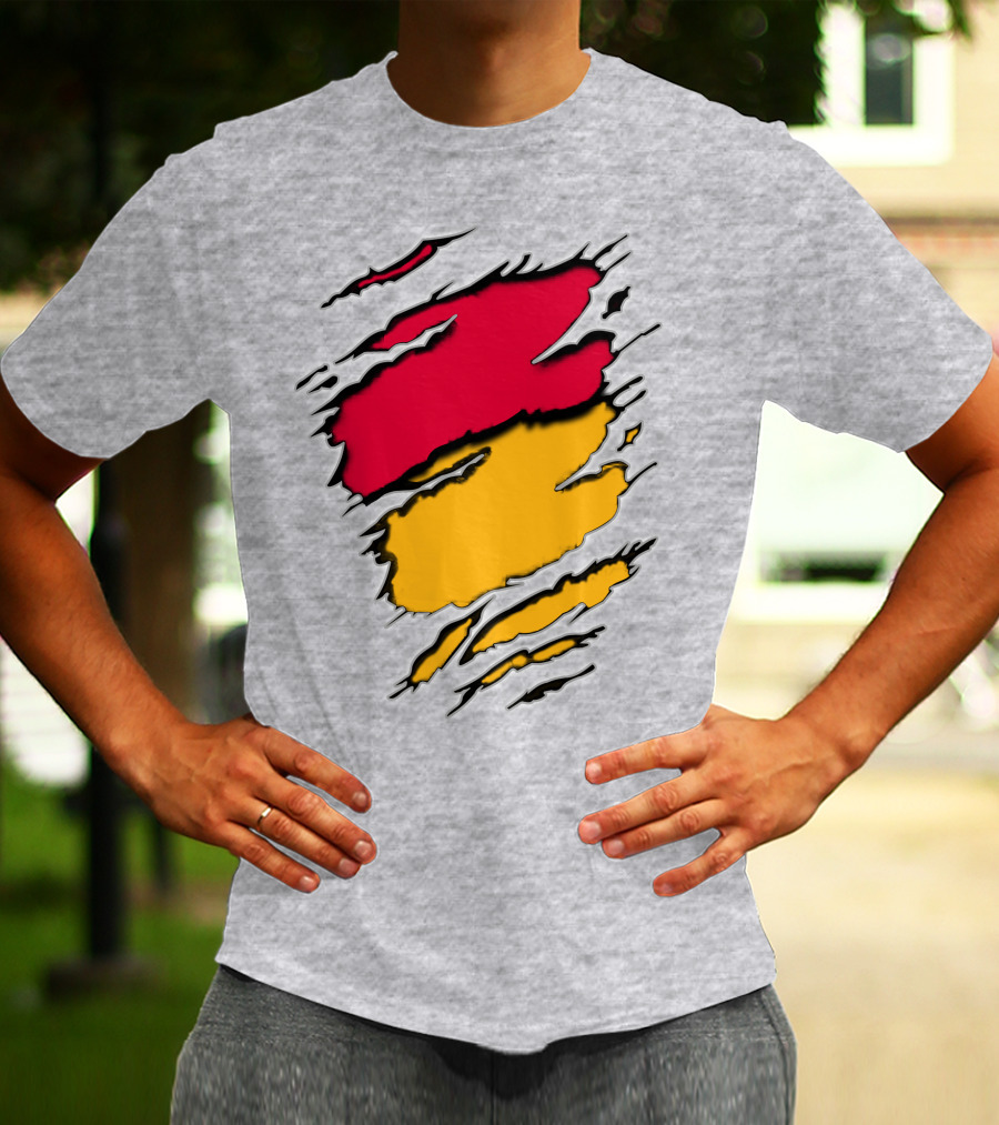 Pac Bra Claw Marks Design Red Yellow Scratch Marks T-Shirt